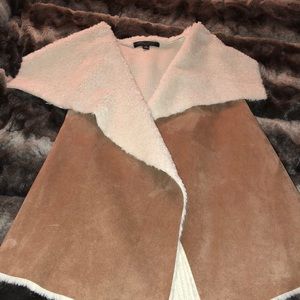 Faux fur! Vest!! Brand new never worn!!